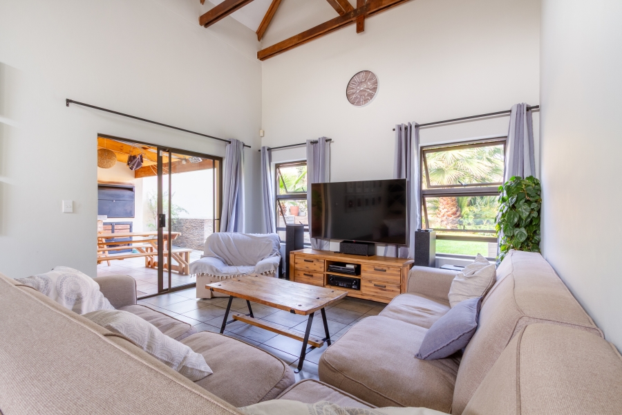 3 Bedroom Property for Sale in Equestria Gauteng