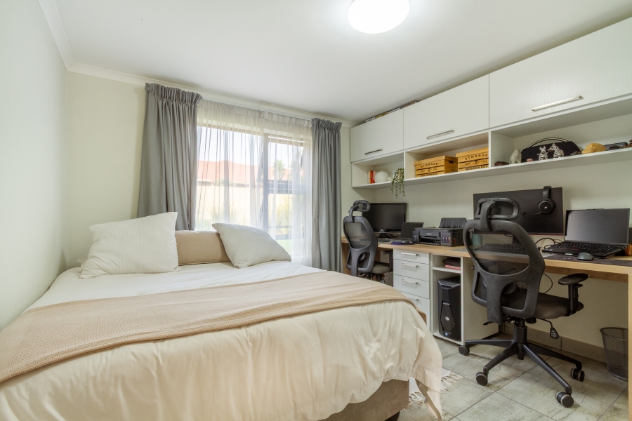 3 Bedroom Property for Sale in Equestria Gauteng