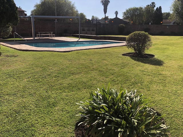 2 Bedroom Property for Sale in Verwoerdpark Gauteng