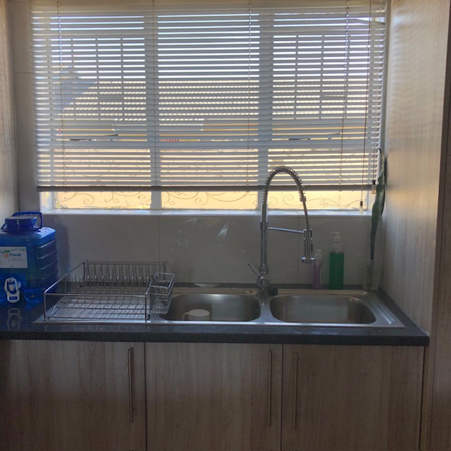 2 Bedroom Property for Sale in Verwoerdpark Gauteng