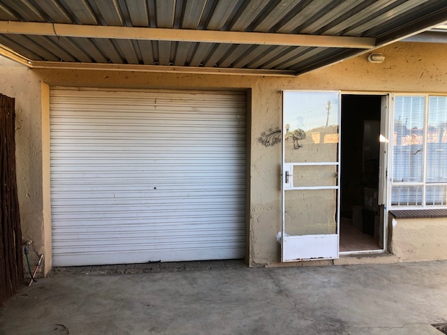 2 Bedroom Property for Sale in Verwoerdpark Gauteng