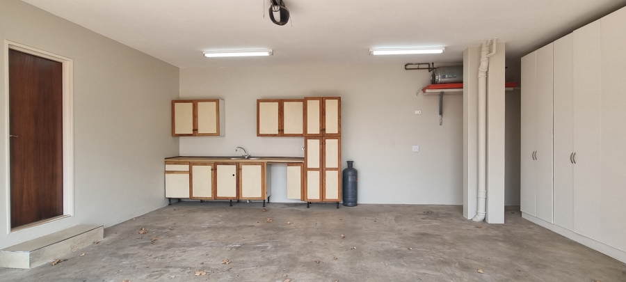 4 Bedroom Property for Sale in Kensington Gauteng