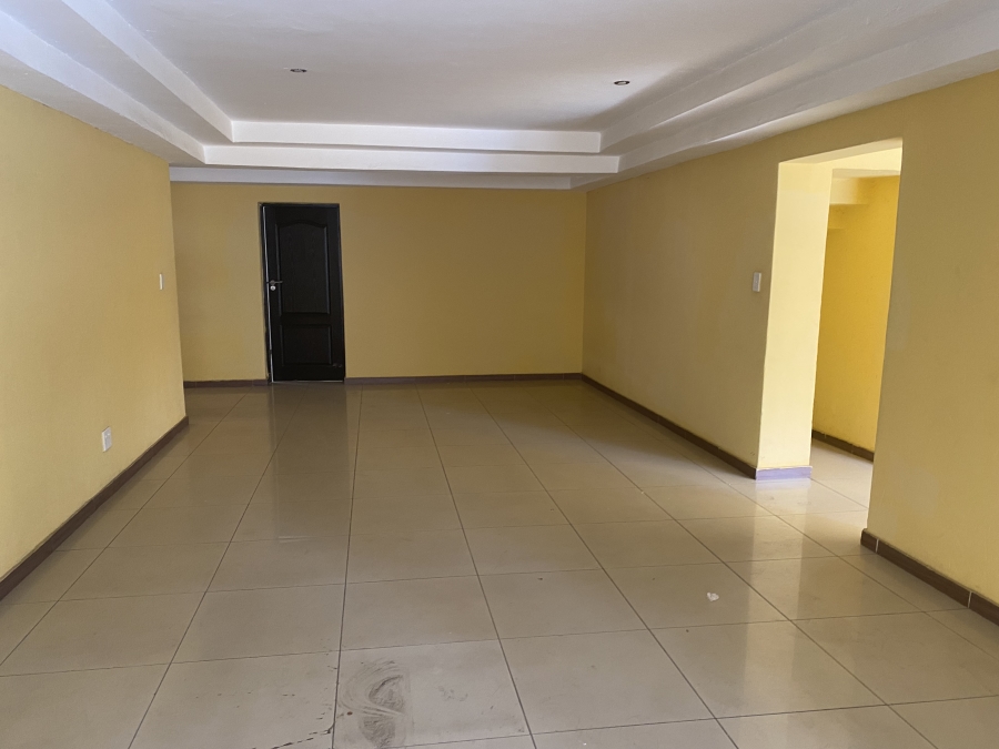 6 Bedroom Property for Sale in Sonneveld Gauteng