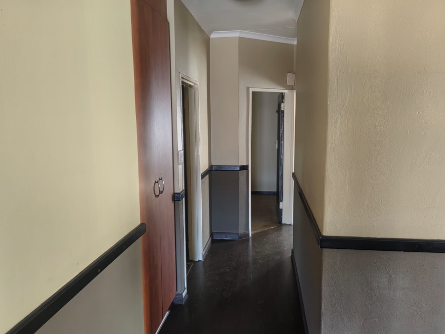 3 Bedroom Property for Sale in Eike Park Gauteng