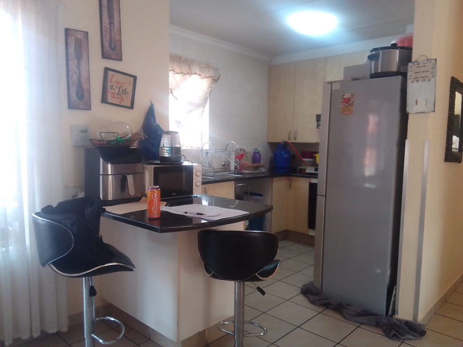 2 Bedroom Property for Sale in West Village Gauteng