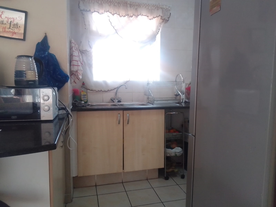 2 Bedroom Property for Sale in West Village Gauteng