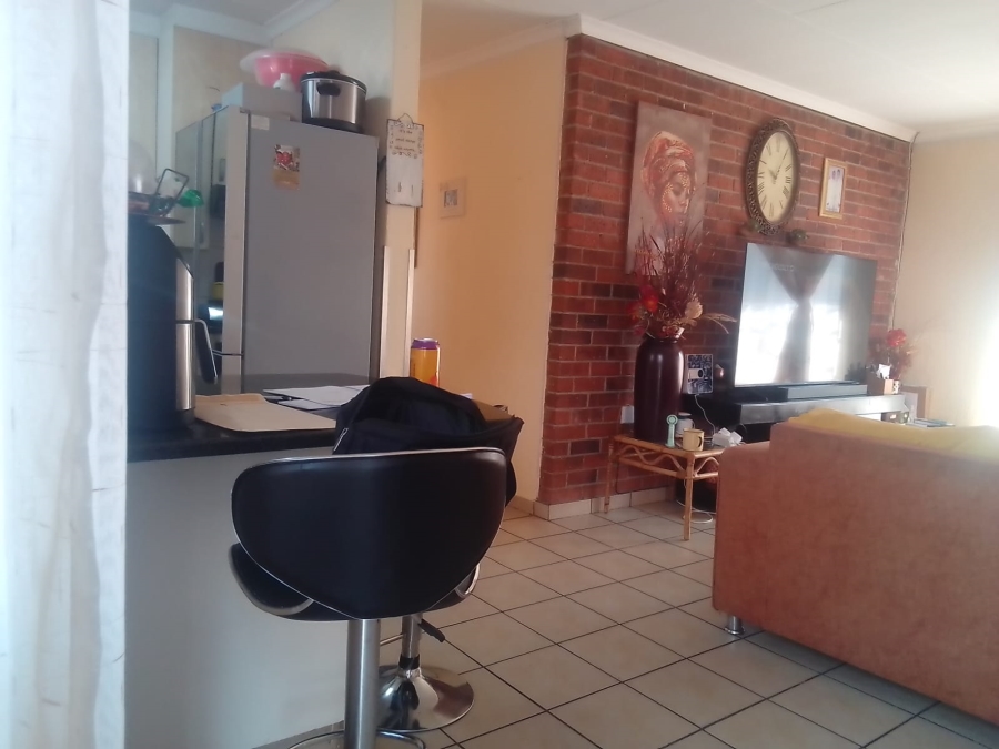 2 Bedroom Property for Sale in West Village Gauteng