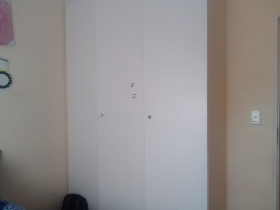 2 Bedroom Property for Sale in West Village Gauteng