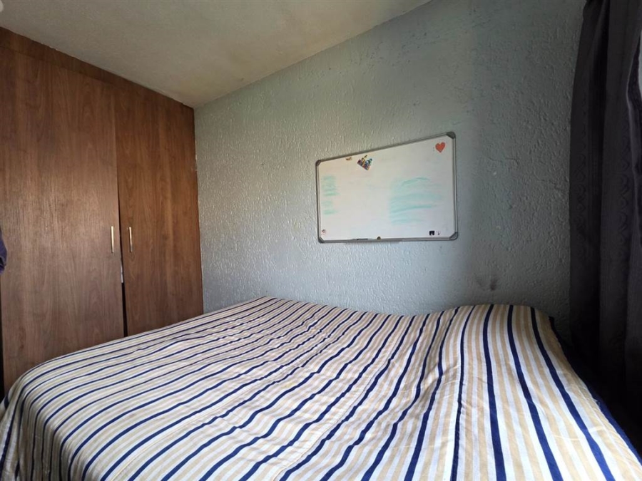 2 Bedroom Property for Sale in Raceview Gauteng