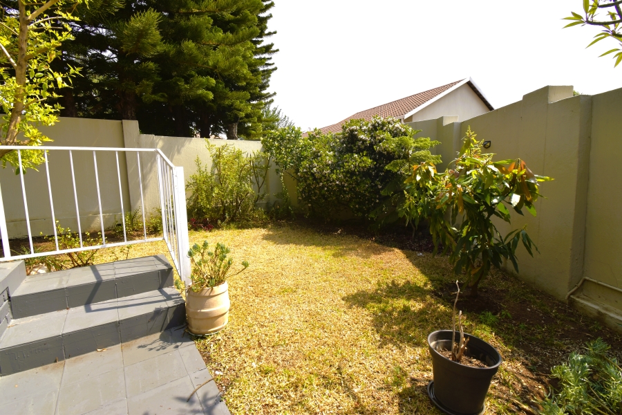 To Let 2 Bedroom Property for Rent in Sundowner Gauteng