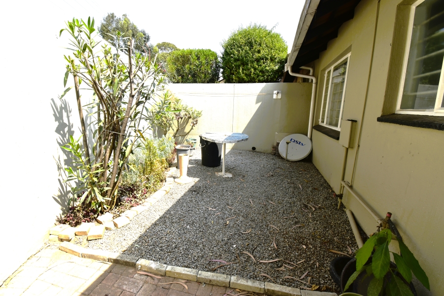 To Let 2 Bedroom Property for Rent in Sundowner Gauteng