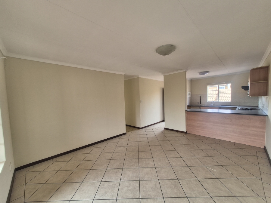 To Let 3 Bedroom Property for Rent in Noordwyk Gauteng