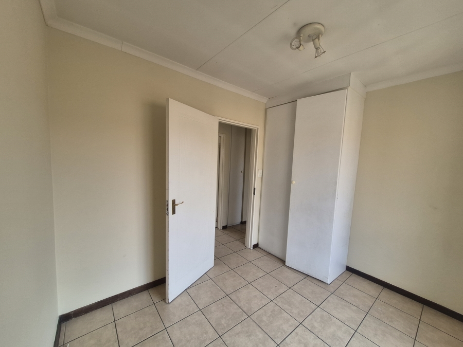To Let 3 Bedroom Property for Rent in Noordwyk Gauteng