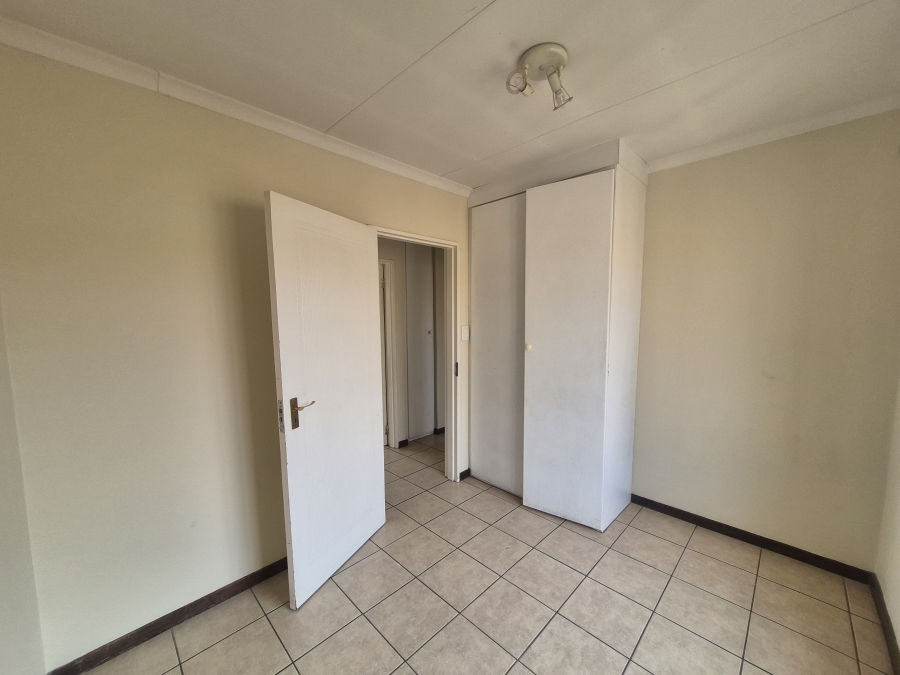 To Let 3 Bedroom Property for Rent in Noordwyk Gauteng