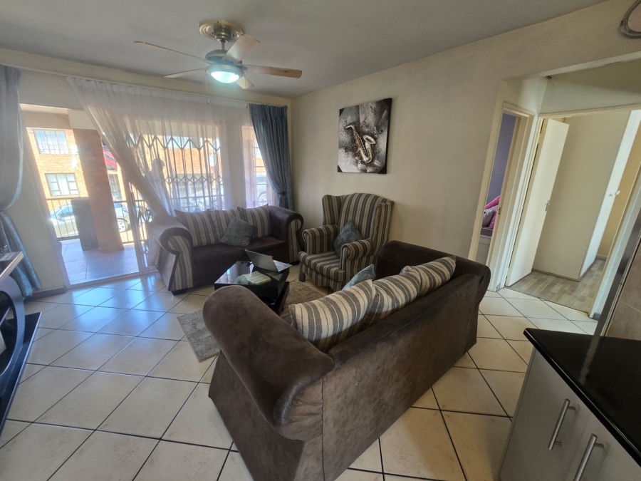 2 Bedroom Property for Sale in South Crest Gauteng