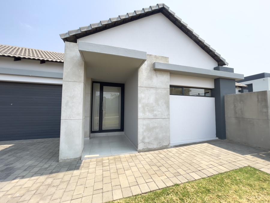 4 Bedroom Property for Sale in Midstream Estate Gauteng