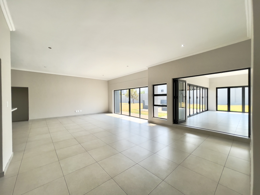 4 Bedroom Property for Sale in Midstream Estate Gauteng