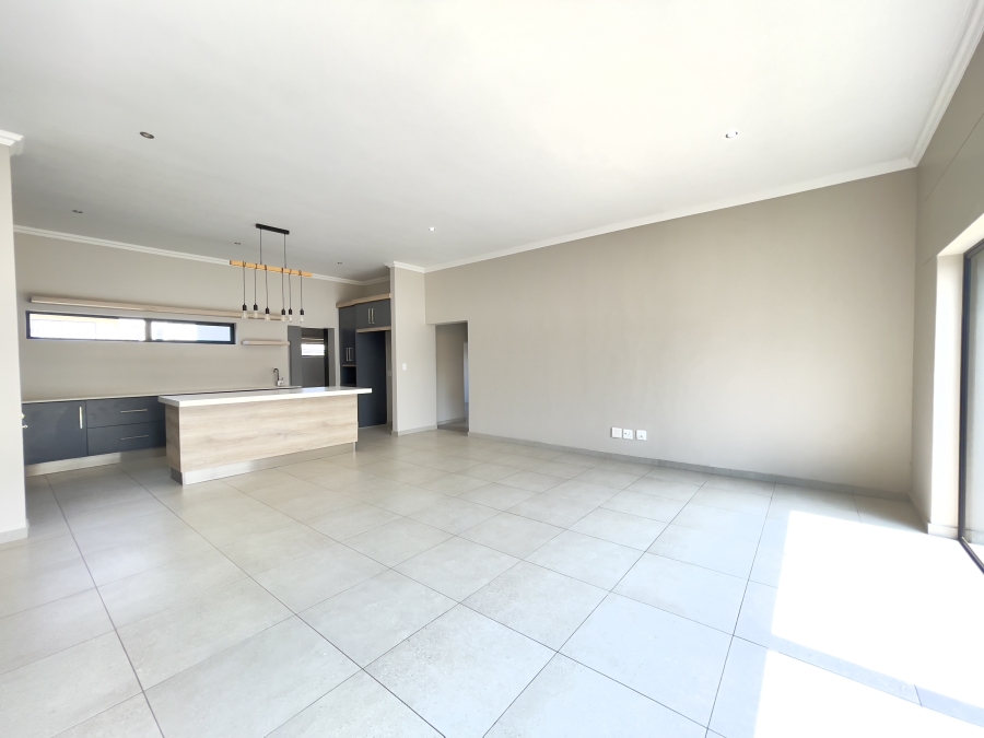 4 Bedroom Property for Sale in Midstream Estate Gauteng