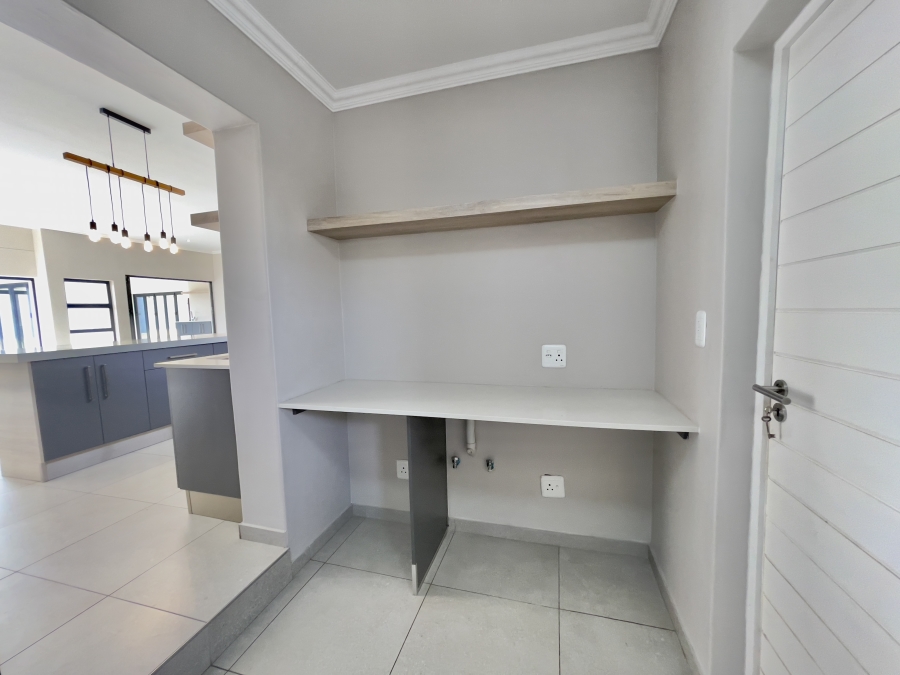 4 Bedroom Property for Sale in Midstream Estate Gauteng