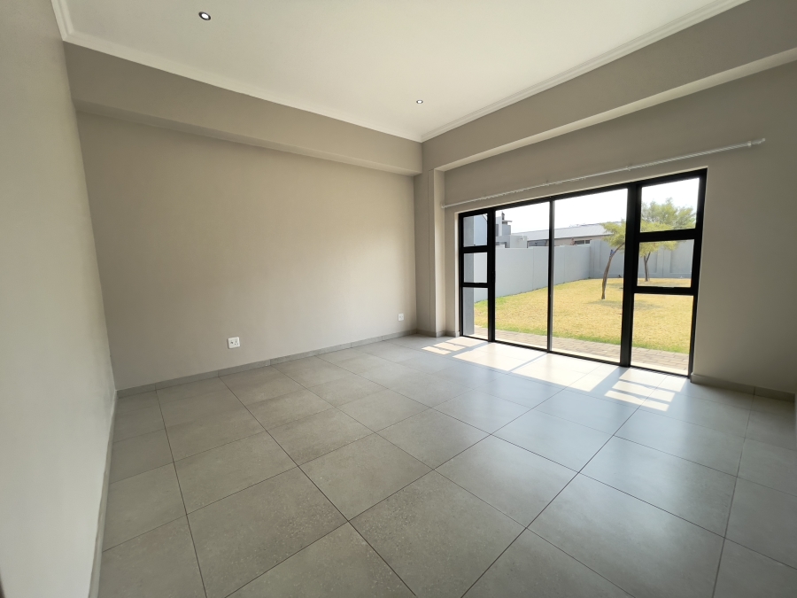 4 Bedroom Property for Sale in Midstream Estate Gauteng