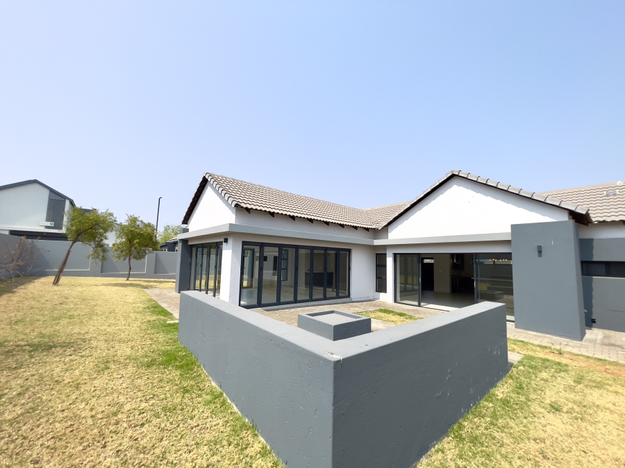 4 Bedroom Property for Sale in Midstream Estate Gauteng