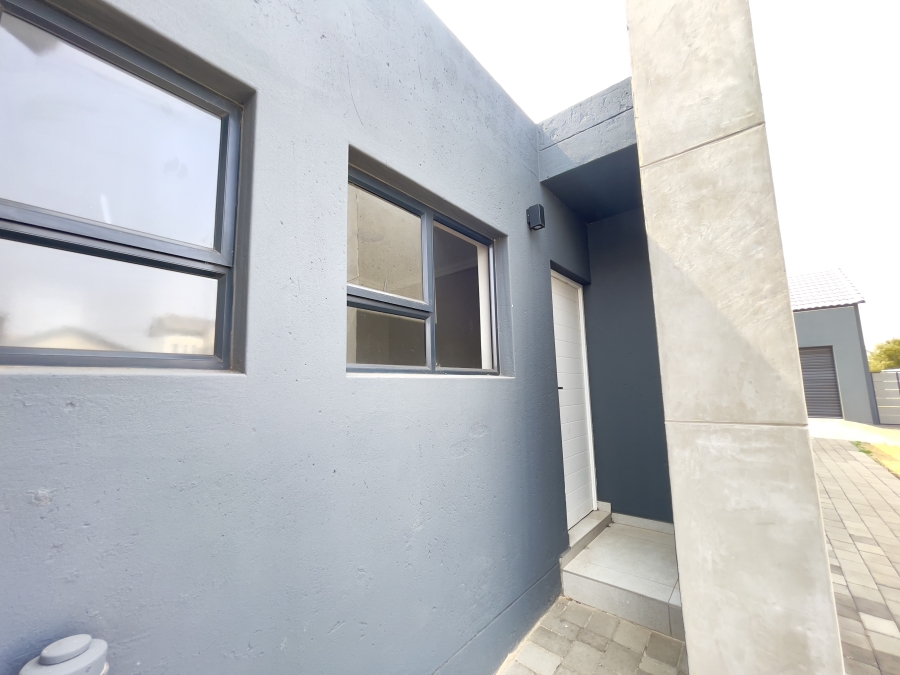 4 Bedroom Property for Sale in Midstream Estate Gauteng