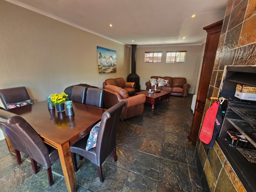 4 Bedroom Property for Sale in Brackendowns Gauteng
