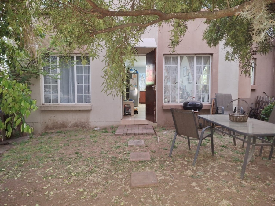 2 Bedroom Property for Sale in Brentwood Park Gauteng