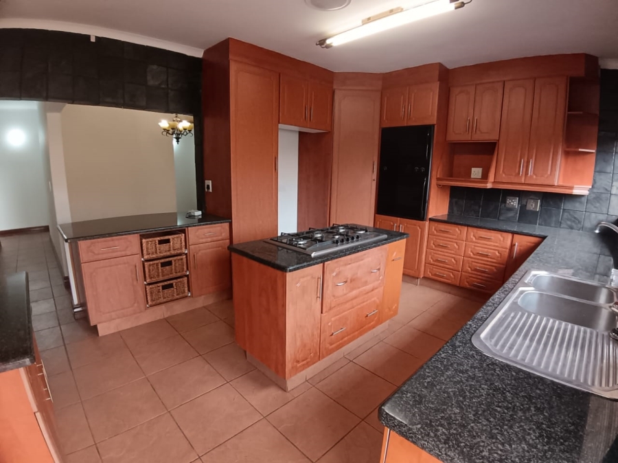 4 Bedroom Property for Sale in Dalpark Gauteng