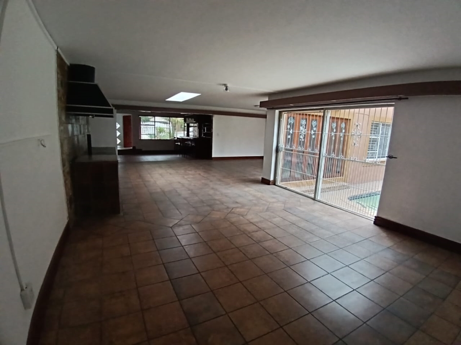 4 Bedroom Property for Sale in Dalpark Gauteng
