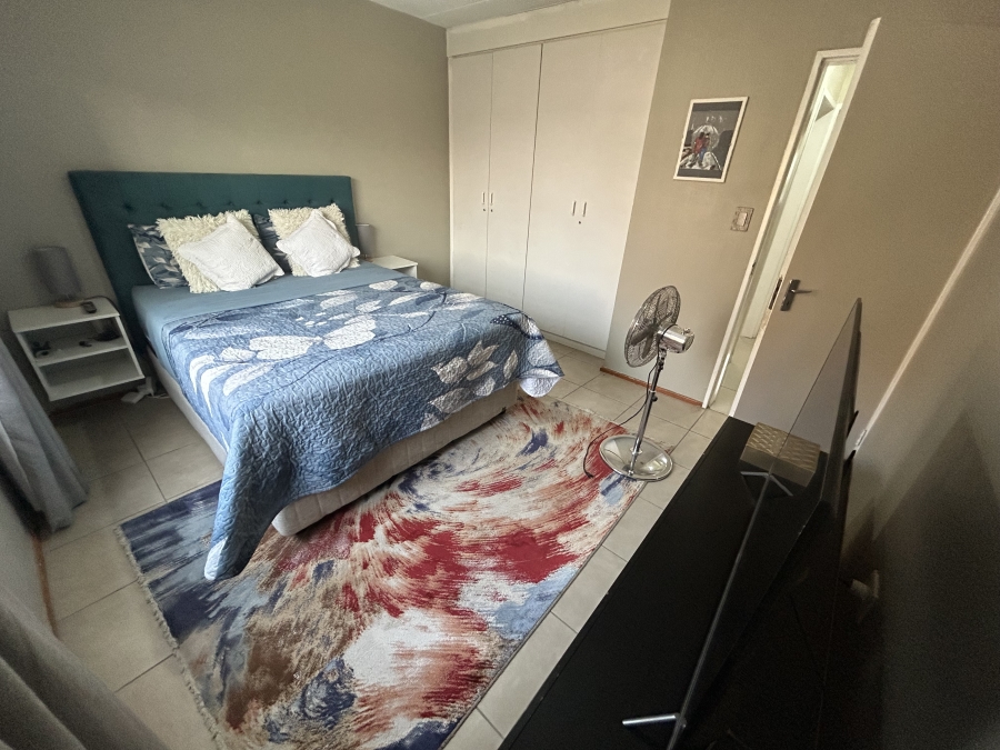 2 Bedroom Property for Sale in Vorna Valley Gauteng