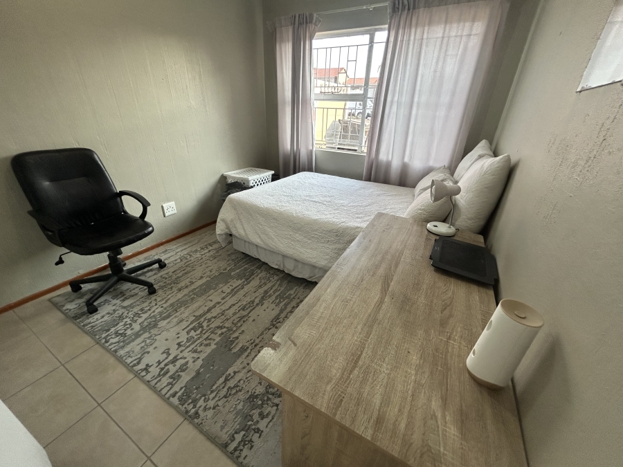 2 Bedroom Property for Sale in Vorna Valley Gauteng