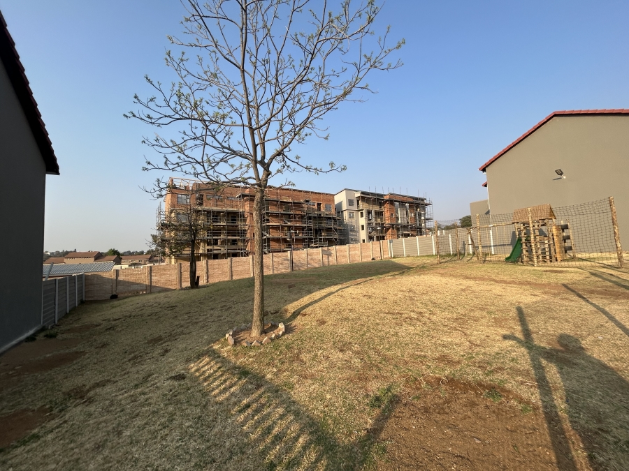 2 Bedroom Property for Sale in Vorna Valley Gauteng