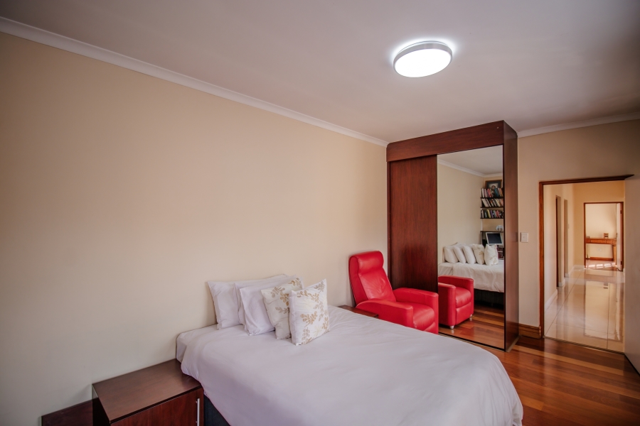 5 Bedroom Property for Sale in Kyalami Hills Gauteng