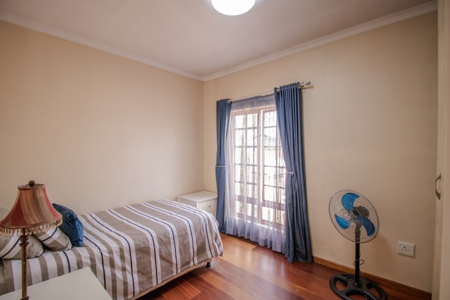 5 Bedroom Property for Sale in Kyalami Hills Gauteng