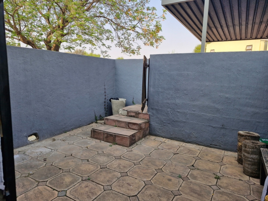 3 Bedroom Property for Sale in Birchleigh North Gauteng