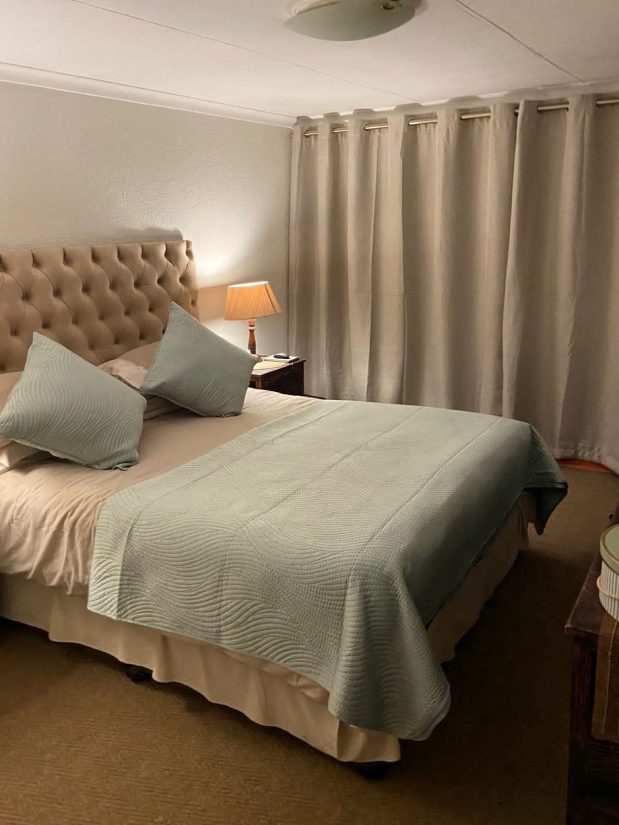 To Let 2 Bedroom Property for Rent in Helderkruin Gauteng