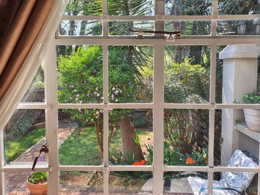 To Let 2 Bedroom Property for Rent in Helderkruin Gauteng