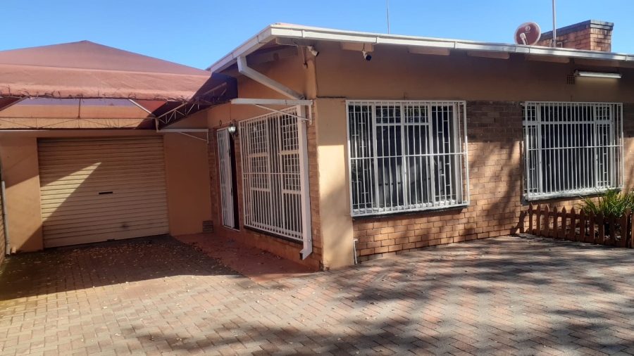 3 Bedroom Property for Sale in Vanderbijlpark CW 1 Gauteng