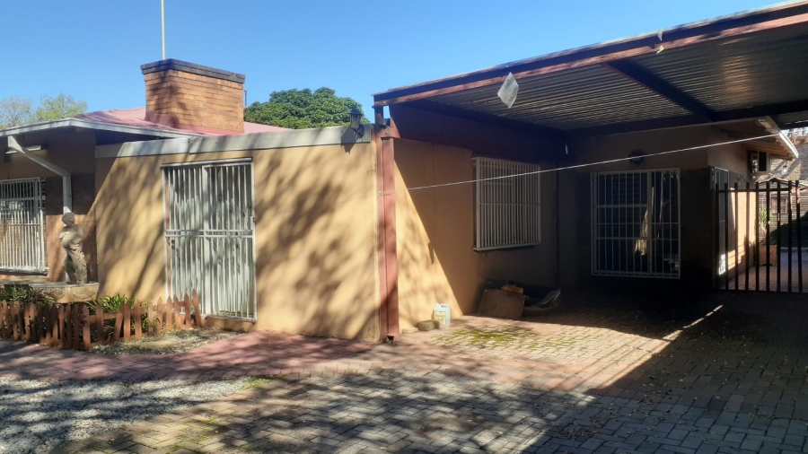 3 Bedroom Property for Sale in Vanderbijlpark CW 1 Gauteng