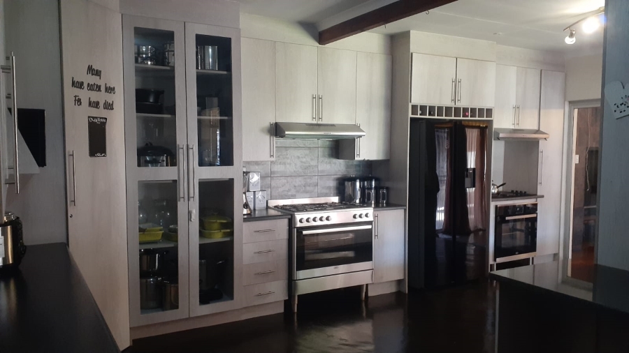 3 Bedroom Property for Sale in Vanderbijlpark CW 1 Gauteng