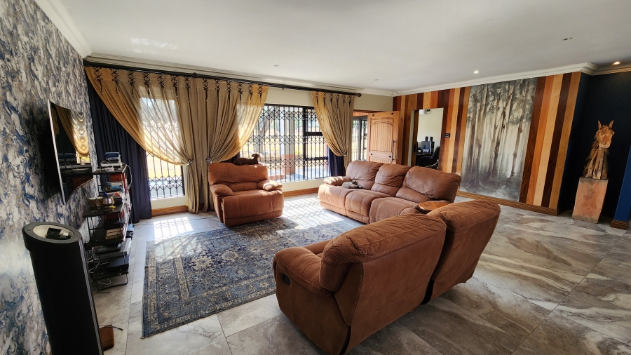 3 Bedroom Property for Sale in Noycedale Gauteng