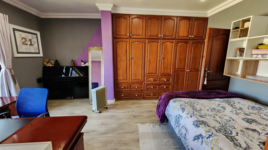 3 Bedroom Property for Sale in Noycedale Gauteng