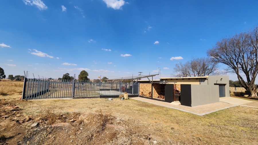 3 Bedroom Property for Sale in Noycedale Gauteng