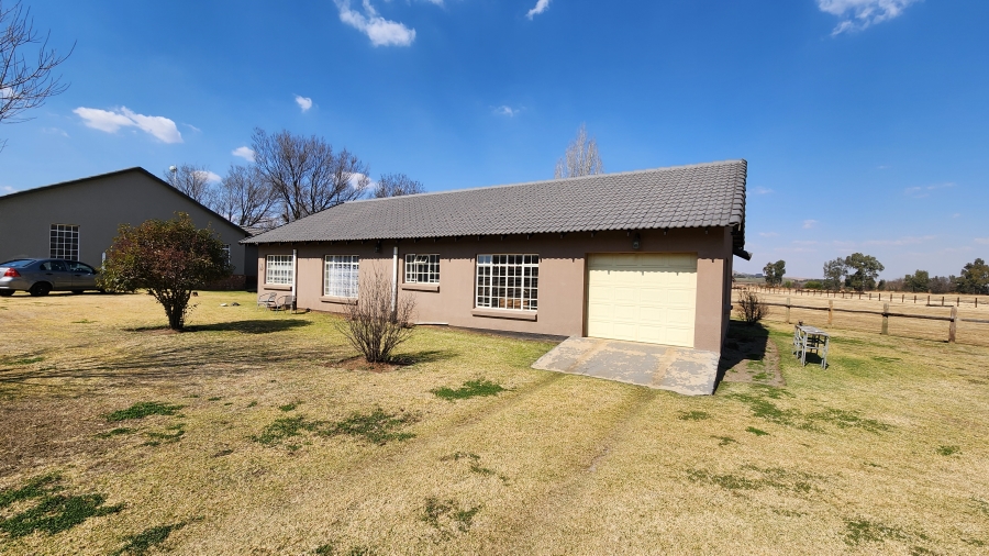 3 Bedroom Property for Sale in Noycedale Gauteng