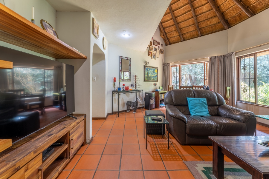 6 Bedroom Property for Sale in Bryanston Gauteng
