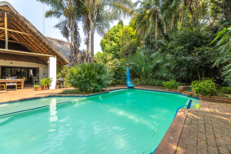 6 Bedroom Property for Sale in Bryanston Gauteng
