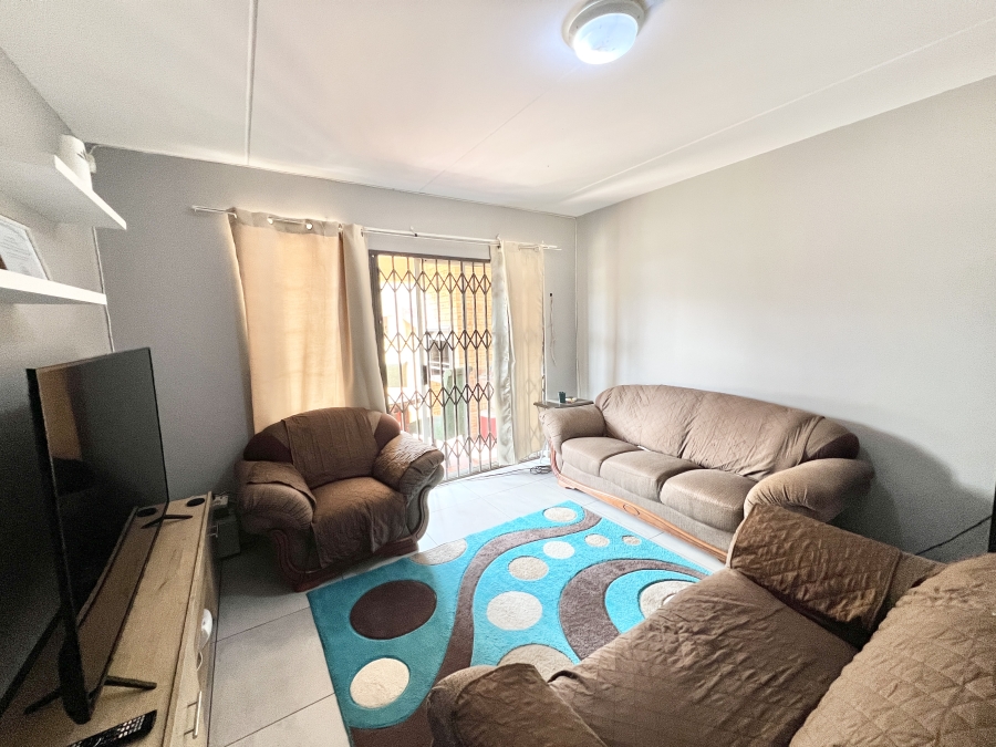 3 Bedroom Property for Sale in Noordwyk Gauteng