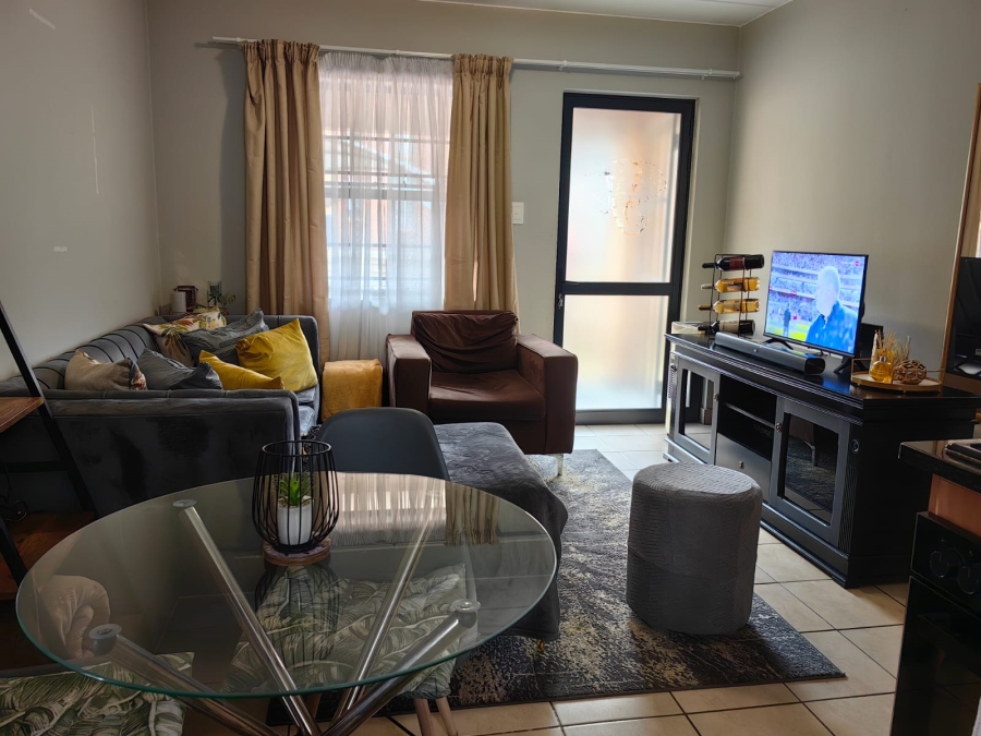 2 Bedroom Property for Sale in Kibler Park Gauteng