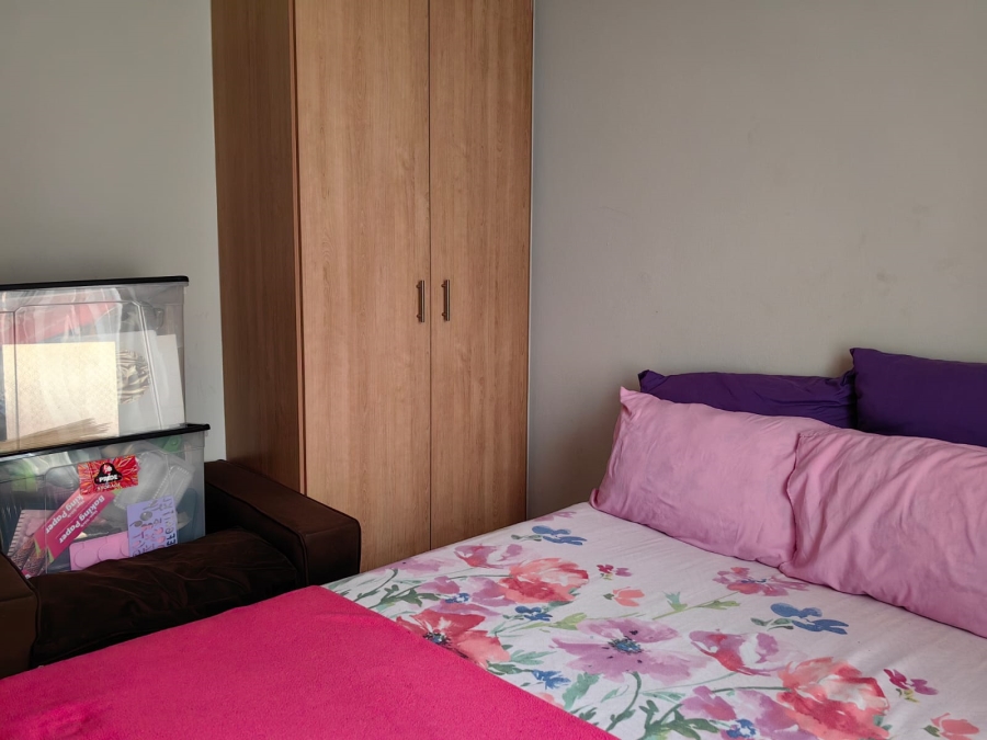 2 Bedroom Property for Sale in Kibler Park Gauteng